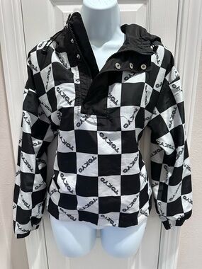 Forever 21 Black Textured Knit Top